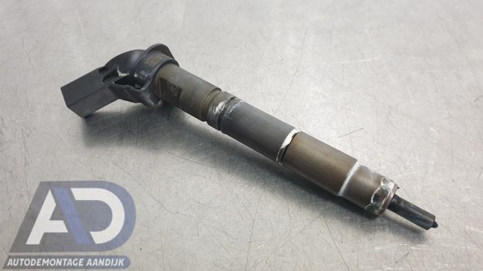 Usagé Injecteurs Mercedes E Combi (S211) 3.0 E-280 CDI V6 24V Prix € 74,99 Règlement à la marge proposé par Autodemontage Aandijk