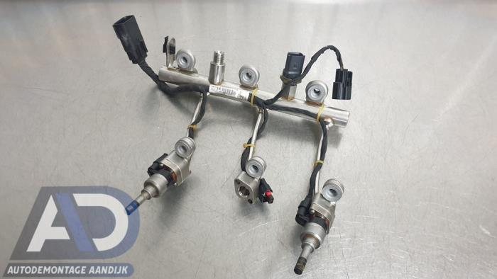 Usagé Système d'injection Opel Corsa E 1.0 SIDI Turbo 12V Prix € 124,99 Règlement à la marge proposé par Autodemontage Aandijk
