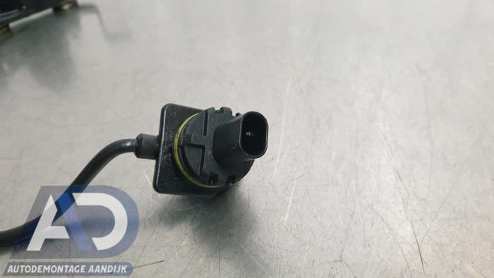 Ölstandsensor van een Opel Zafira Tourer (P12) 2.0 CDTI 16V 170 Ecotec 2017