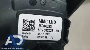 Gaspedalsensor från en Mitsubishi Space Star (A0) 1.2 12V 2023