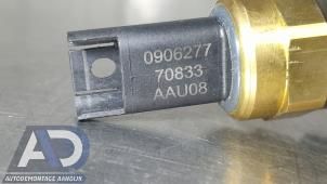 Bränsletryckssensor från en BMW 3 serie (E92) 320i 16V 2010