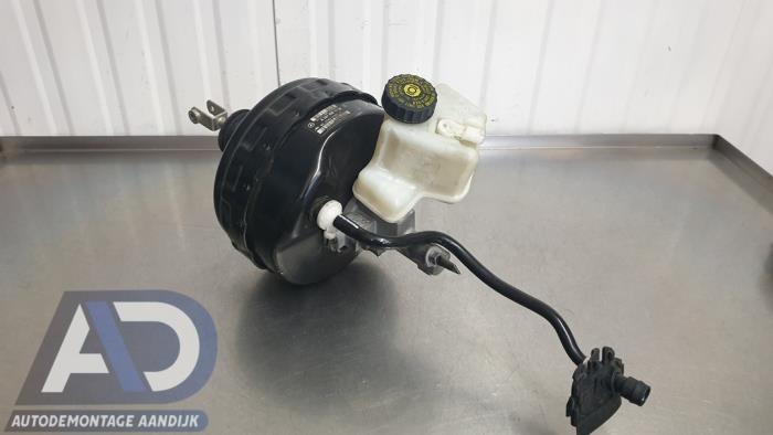 Usagé Servo frein Mercedes C Estate (S204) 1.8 C-250 CGI 16V Prix € 74,99 Règlement à la marge proposé par Autodemontage Aandijk