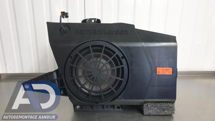 Begagnade Bashögtalare Mercedes E Combi (S211) 3.5 E-350 V6 24V Pris € 59,99 Marginaltabell erbjuds av Autodemontage Aandijk