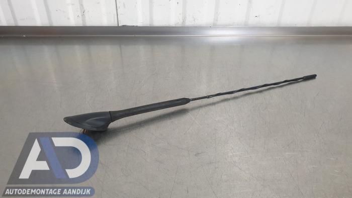 Używane Bat anteny Ford Transit Connect (PJ2) 1.6 TDCi 16V 95 Cena na żądanie oferowane przez Autodemontage Aandijk