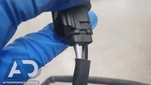 Lambda probe from a Ford Fiesta 6 (JA8) 1.0 EcoBoost 12V 100 2014