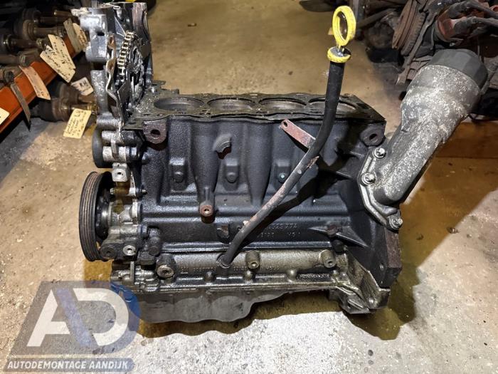 Gebrauchte Motor Unterblock Opel Corsa C (F08/68) 1.2 16V Preis € 149,99 Margenregelung angeboten von Autodemontage Aandijk