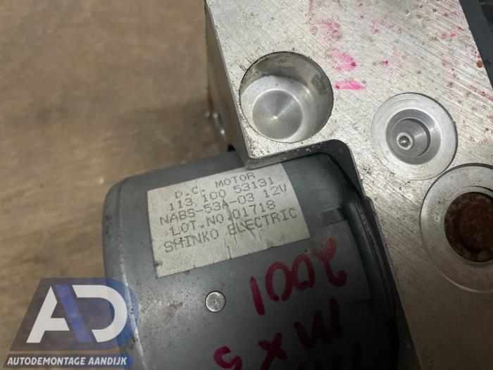 Pompa ABS z Mazda MX-5 (NB18/35/8C) 1.6i 16V 2001