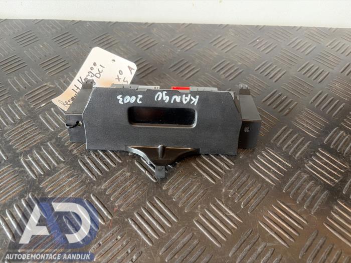 Begagnade Innerdisplay Renault Kangoo Express (FC) 1.5 dCi 60 Pris € 19,99 Marginaltabell erbjuds av Autodemontage Aandijk