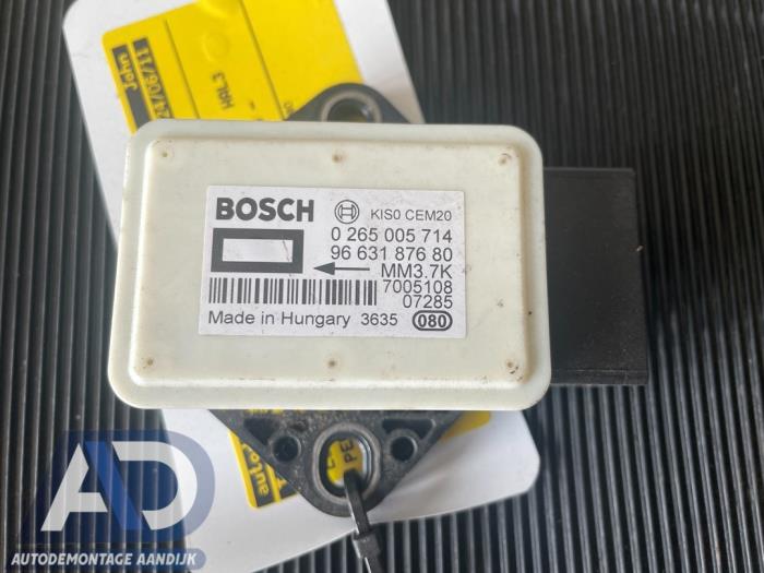 Begagnade Esp Duo-sensor Peugeot 308 SW (4E/H) 1.6 HDi 16V Pris € 24,99 Marginaltabell erbjuds av Autodemontage Aandijk