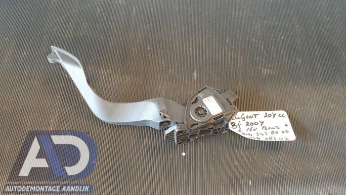 Gaspedalposition Sensor van een Peugeot 207 CC (WB) 1.6 16V 2007
