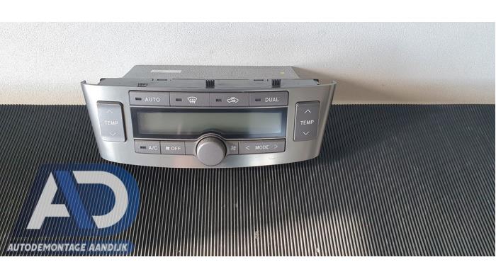 Gebrauchte Klimabedienteil Toyota Avensis Wagon (T25/B1E) 1.8 16V VVT-i Preis € 49,99 Margenregelung angeboten von Autodemontage Aandijk