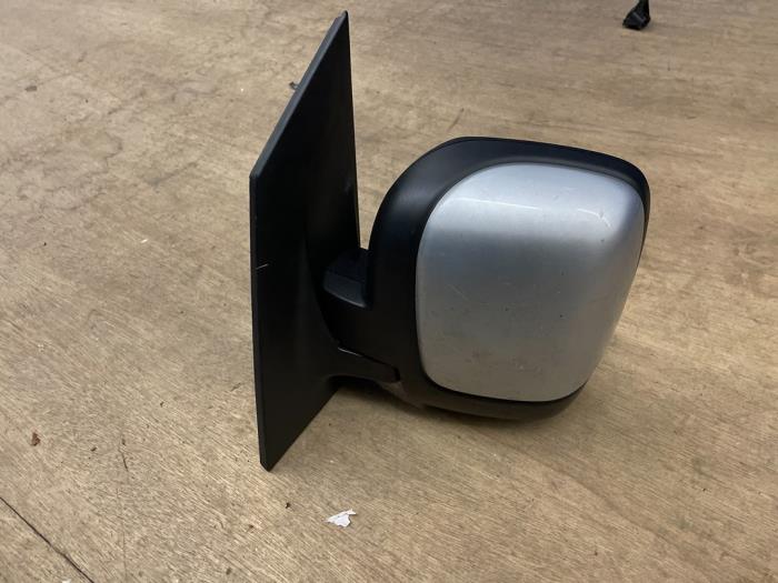 Wing mirror, left from a Fiat Scudo (270) 2.0 D Multijet 2009