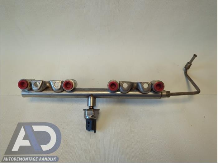 Usagé Système d'injection Peugeot 508 (8D) 1.6 THP 16V Prix € 39,99 Règlement à la marge proposé par Autodemontage Aandijk