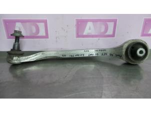 Used Front wishbone, left Audi A6 Avant (C6) 2.7 TDI V6 24V Price € 34,99 Margin scheme offered by Autodemontage Aandijk
