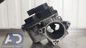AGR Ventil van een Volkswagen Golf VI (5K1) 2.0 TDI 16V 2010