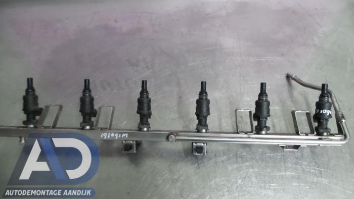 Usagé Système d'injection BMW 3 serie (E46/2) 320 Ci 24V Prix € 149,99 Règlement à la marge proposé par Autodemontage Aandijk