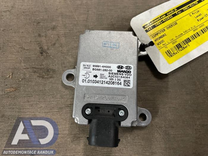 Usagé Ordinateur divers Hyundai H-300 2.5 CRDi Prix € 29,99 Règlement à la marge proposé par Autodemontage Aandijk