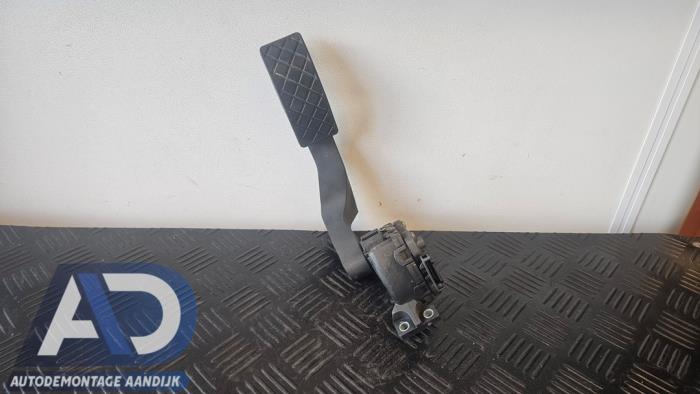 Begagnade Gaspedalsensor Audi A8 (D3) 3.0 TDI V6 24V Quattro Pris € 24,99 Marginaltabell erbjuds av Autodemontage Aandijk