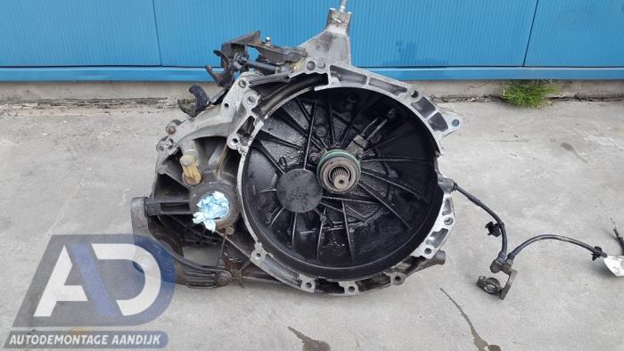 Usagé Boîte de vitesse Ford Mondeo III 1.8 16V Prix € 199,99 Règlement à la marge proposé par Autodemontage Aandijk