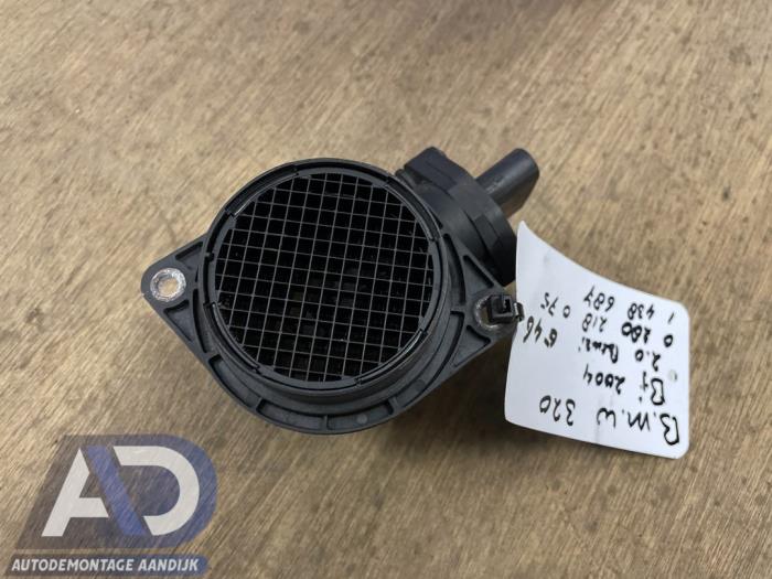 Gebrauchte Luftmassenmesser BMW 3 serie (E46/2C) 318 Ci 16V Preis € 22,99 Margenregelung angeboten von Autodemontage Aandijk
