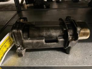 Usagé Pompe à huile Kia Sportage (JE) 2.0 CRDi 16V 4x4 Prix € 49,99 Règlement à la marge proposé par Autodemontage Aandijk