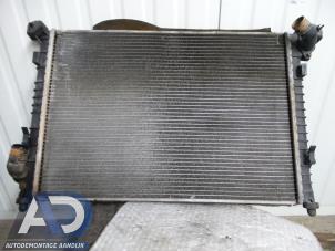 Usagé Radiateur d'eau Mini Mini Cooper S (R53) 1.6 16V Prix € 49,99 Règlement à la marge proposé par Autodemontage Aandijk