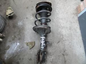 Used Front shock absorber rod, left Hyundai Tucson (JM) 2.0 CRDi 16V 4x2 Price € 39,99 Margin scheme offered by Autodemontage Aandijk