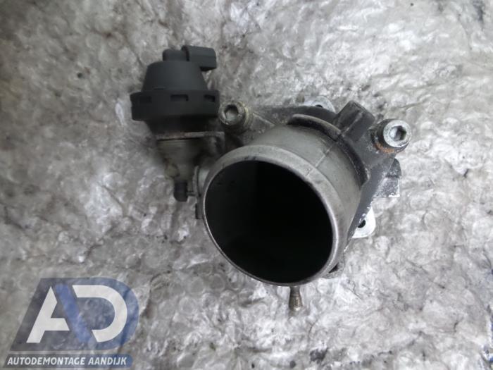 Gebrauchte Drosselklappengehäuse Alfa Romeo GT (937) 1.9 JTD 16V Multijet Preis € 49,99 Margenregelung angeboten von Autodemontage Aandijk