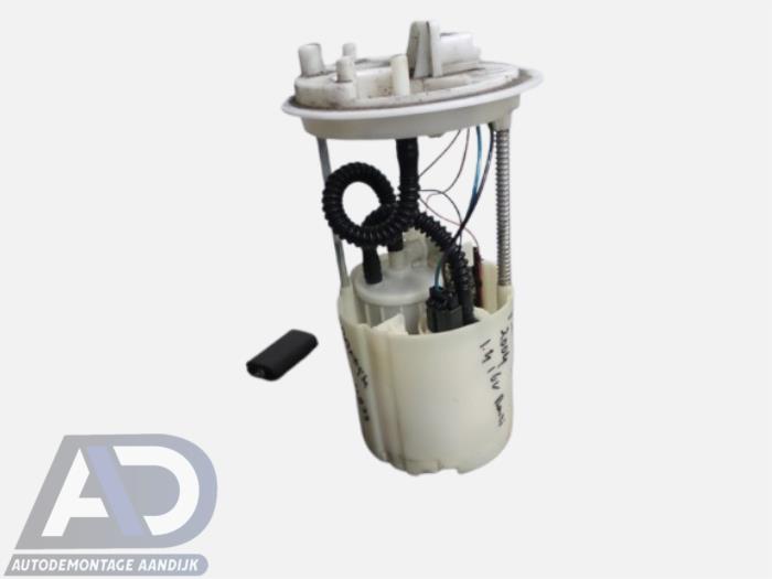Gebrauchte Benzinpumpe Fiat Stilo (192A/B) 1.4 16V Preis € 29,99 Margenregelung angeboten von Autodemontage Aandijk