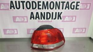Gebrauchte Rücklicht rechts Volkswagen Golf VI (5K1) 1.2 TSI BlueMotion Preis € 29,99 Margenregelung angeboten von Autodemontage Aandijk