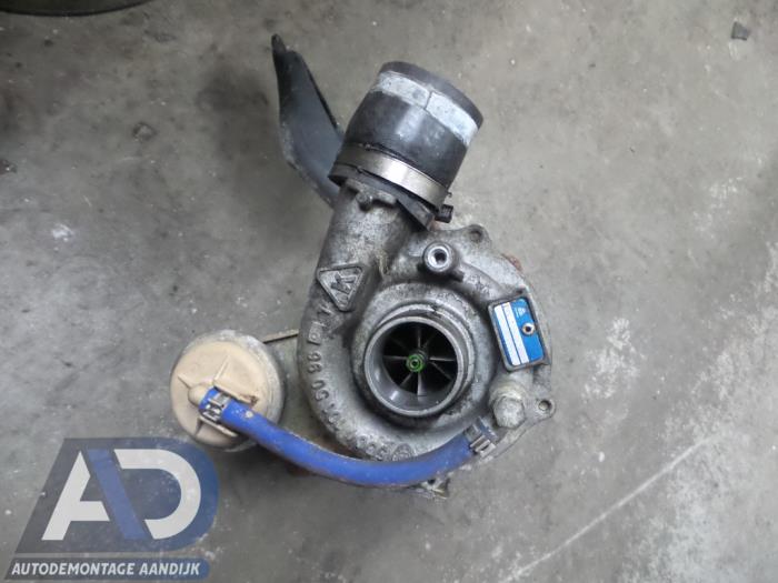 Begagnade Turbo Peugeot 206 (2A/C/H/J/S) 2.0 XS,XT HDi Pris € 99,99 Marginaltabell erbjuds av Autodemontage Aandijk