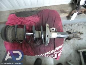 Used Front shock absorber rod, left Opel Corsa Price on request offered by Autodemontage Aandijk