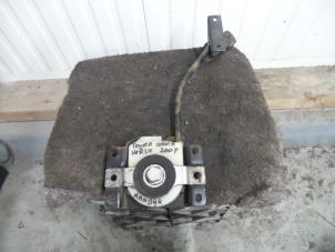 Used Spare wheel lift mechanism Toyota Corolla Verso Price on request offered by Autodemontage Aandijk