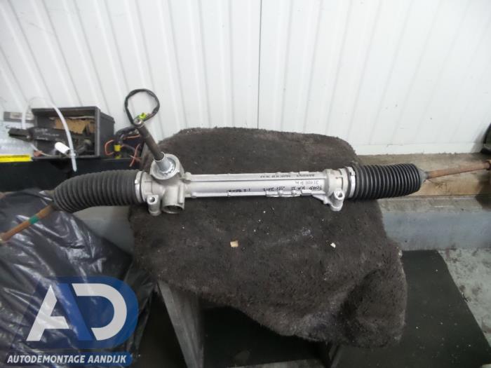 Begagnade Styrbox Ford Ka II 1.2 Pris € 49,99 Marginaltabell erbjuds av Autodemontage Aandijk