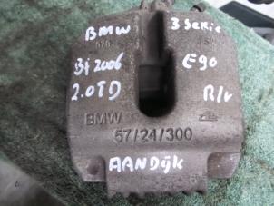 Used Front brake calliper, right BMW 3-Serie Price € 39,99 Margin scheme offered by Autodemontage Aandijk