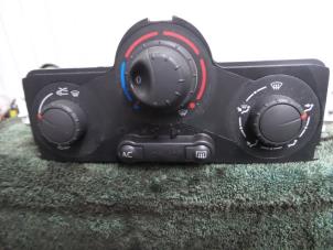 Used Air conditioning control panel Renault Scenic Price on request offered by Autodemontage Aandijk