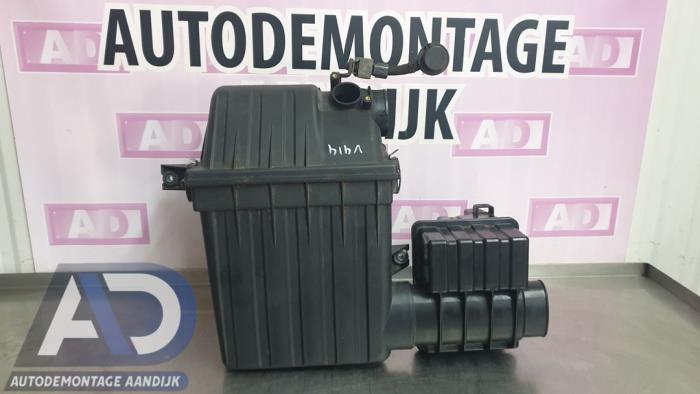 Gebrauchte Luftfiltergehäuse Suzuki Swift (ZA/ZC/ZD1/2/3/9) 1.5 VVT 16V Preis € 39,99 Margenregelung angeboten von Autodemontage Aandijk