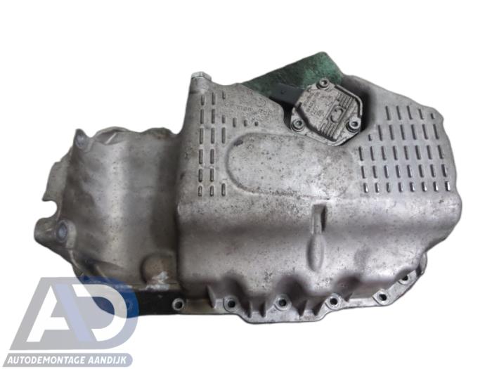 Used Sump Volkswagen Golf V (1K1) 1.6 FSI 16V Price € 34,99 Margin scheme offered by Autodemontage Aandijk