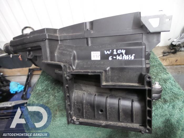 Gebrauchte Luftfiltergehäuse Mercedes C (W204) 1.8 C-180K 16V Preis € 45,00 Margenregelung angeboten von Autodemontage Aandijk