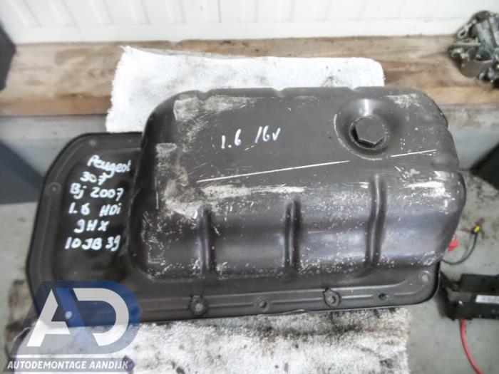 Gebrauchte Ölwanne Peugeot 307 (3A/C/D) 1.6 HDi 16V Preis € 34,99 Margenregelung angeboten von Autodemontage Aandijk