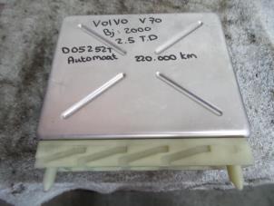 Usados Ordenador de caja automática Volvo V70 (SW) 2.5 D Precio € 74,99 Norma de margen ofrecido por Autodemontage Aandijk