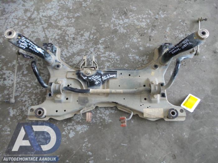 Used Subframe Ford Focus 2 Wagon 1.6 TDCi 16V 110 Price € 49,99 Margin scheme offered by Autodemontage Aandijk