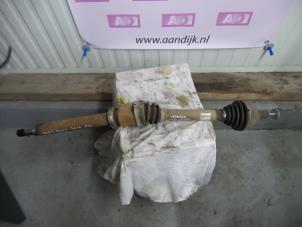 Used Front drive shaft, right Ford Focus 2 Wagon 1.6 TDCi 16V 110 Price € 59,99 Margin scheme offered by Autodemontage Aandijk