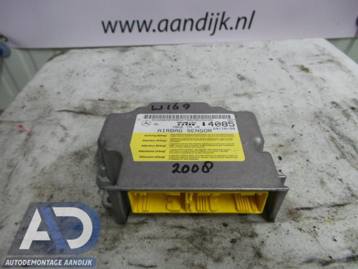 Usagé Module airbag Mercedes A (W169) 1.5 A-150 5-Drs. Prix € 60,00 Règlement à la marge proposé par Autodemontage Aandijk