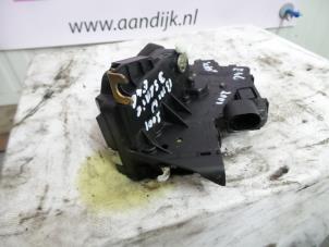 Used Rear door mechanism 4-door, right BMW 3-Serie Price € 39,99 Margin scheme offered by Autodemontage Aandijk