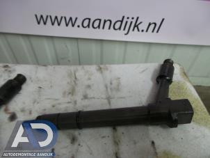 Usagé Injecteur (diesel) Opel Astra G (F70) 1.7 DTI 16V Eco4 Prix € 40,00 Règlement à la marge proposé par Autodemontage Aandijk