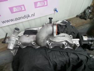 Used Intake manifold Kia Sportage (JE) 2.0 CRDi 16V VGT 4x4 Price € 74,99 Margin scheme offered by Autodemontage Aandijk