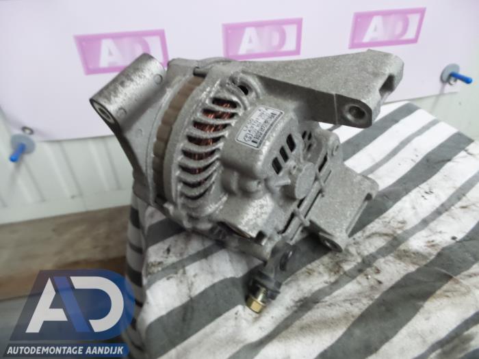 Begagnade Dynamo Mazda 5 (CR19) 1.8i 16V Pris € 34,99 Marginaltabell erbjuds av Autodemontage Aandijk