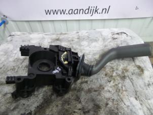 Used Steering column stalk Volvo S40 (VS) 1.6 16V Price € 14,99 Margin scheme offered by Autodemontage Aandijk