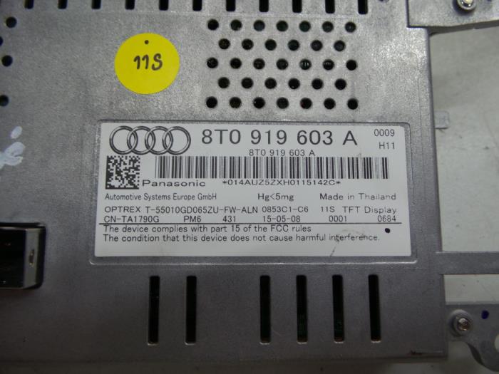 Affichage intérieur d'un Audi A5 (8T3) 2.7 TDI V6 24V 2009